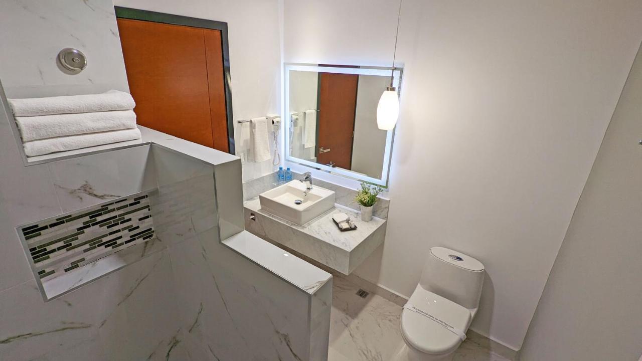 Hotel Fray Select Tepic Bagian luar foto
