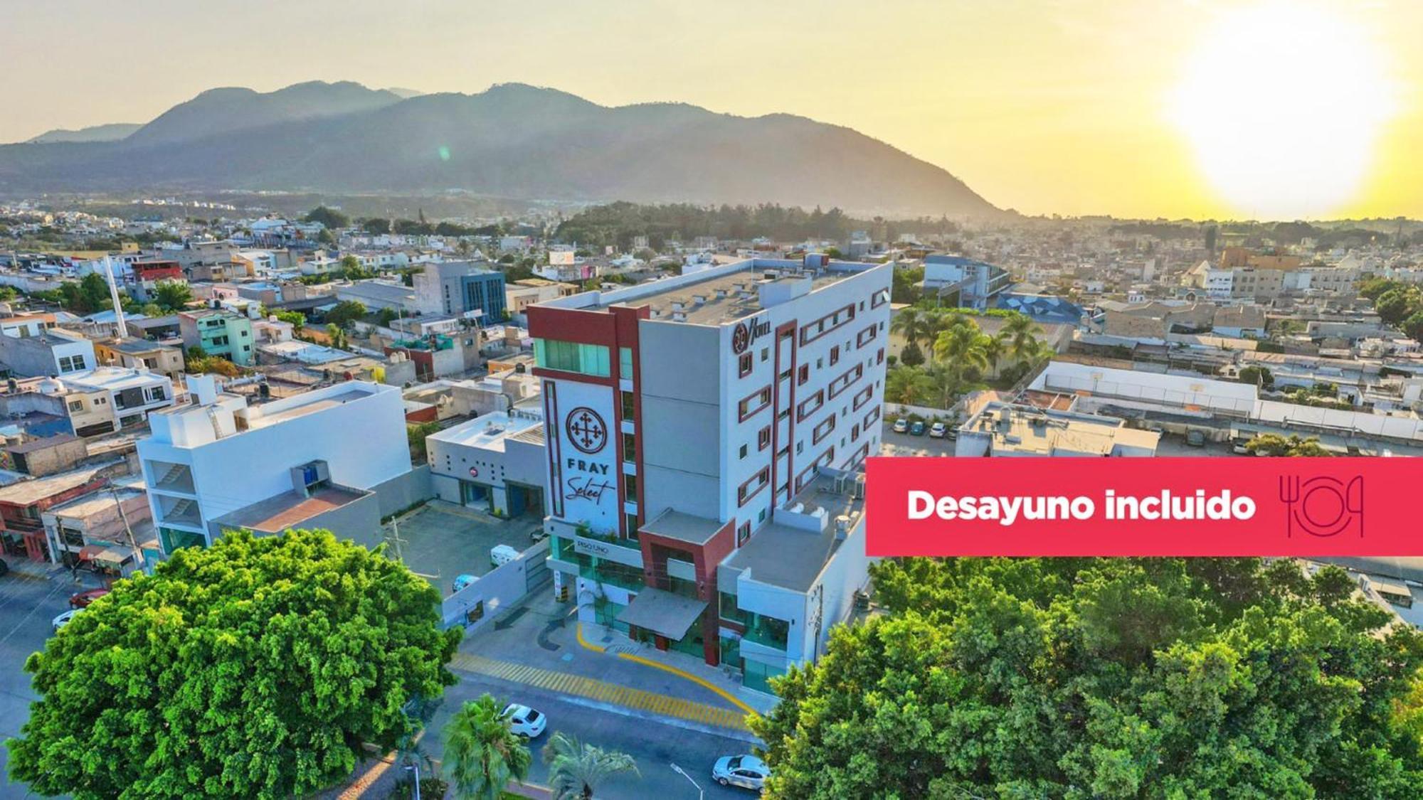 Hotel Fray Select Tepic Bagian luar foto