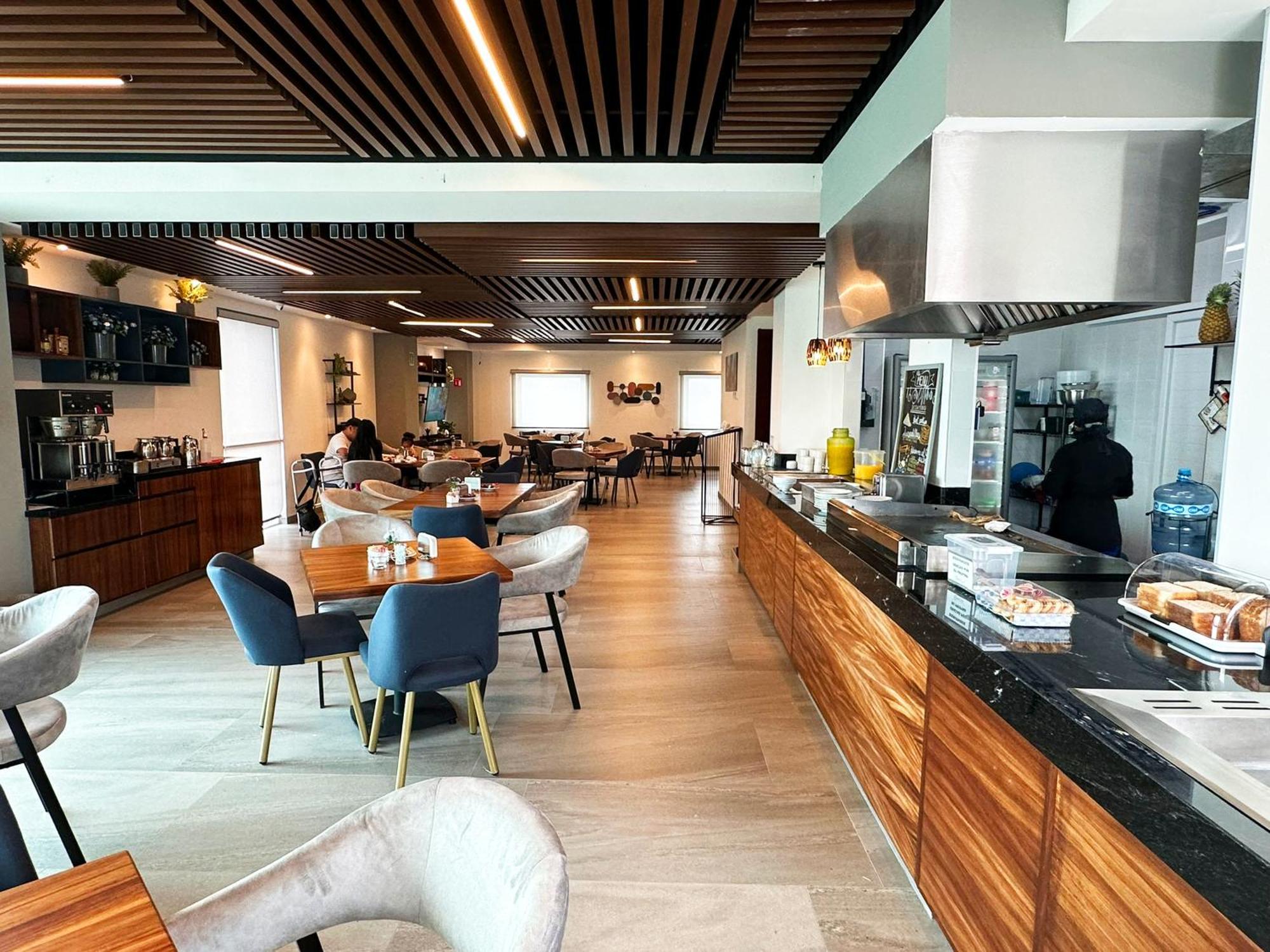Hotel Fray Select Tepic Bagian luar foto